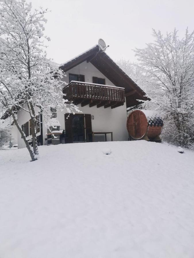 Seepark Kirchheim Ferienhaus Bei Zeta Mit Sauna Exterior foto